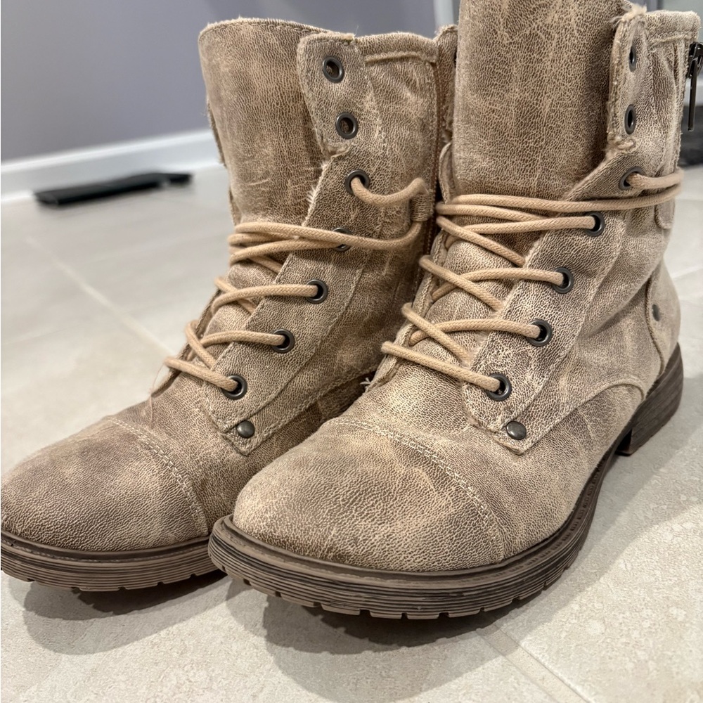 Very G Distressed Tan Combat Boots